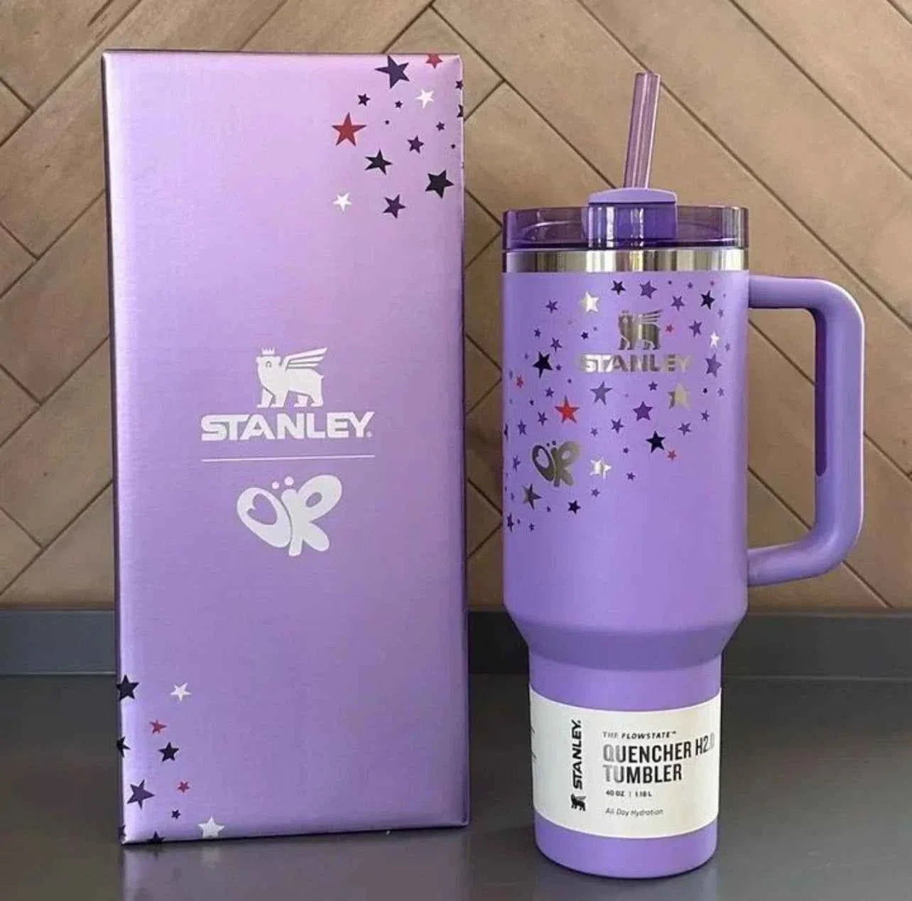 Stanley x Olivia Rodrigo Quencher H2.0 FlowState Tumbler 40oz | Limited Edition Purple